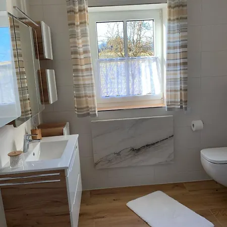 Aussergewoehnliche Ferienwohnung In Modernen Styl Weiding  Buitenkant foto