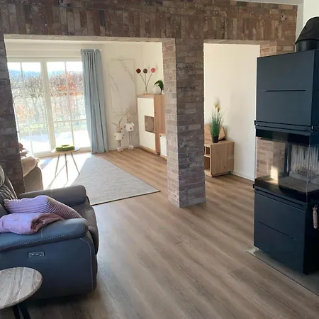 Aussergewoehnliche Ferienwohnung In Modernen Styl Weiding  Buitenkant foto