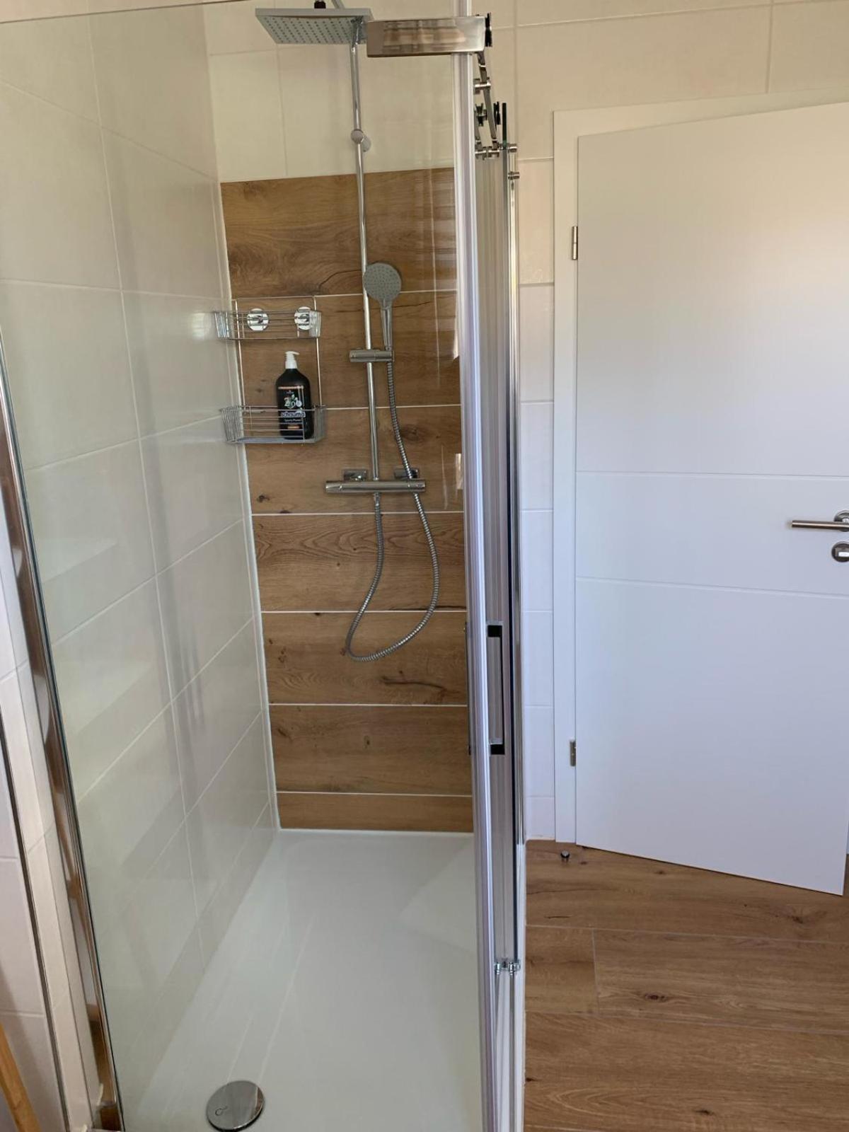Apartment Aussergewoehnliche In Modernen Styl *