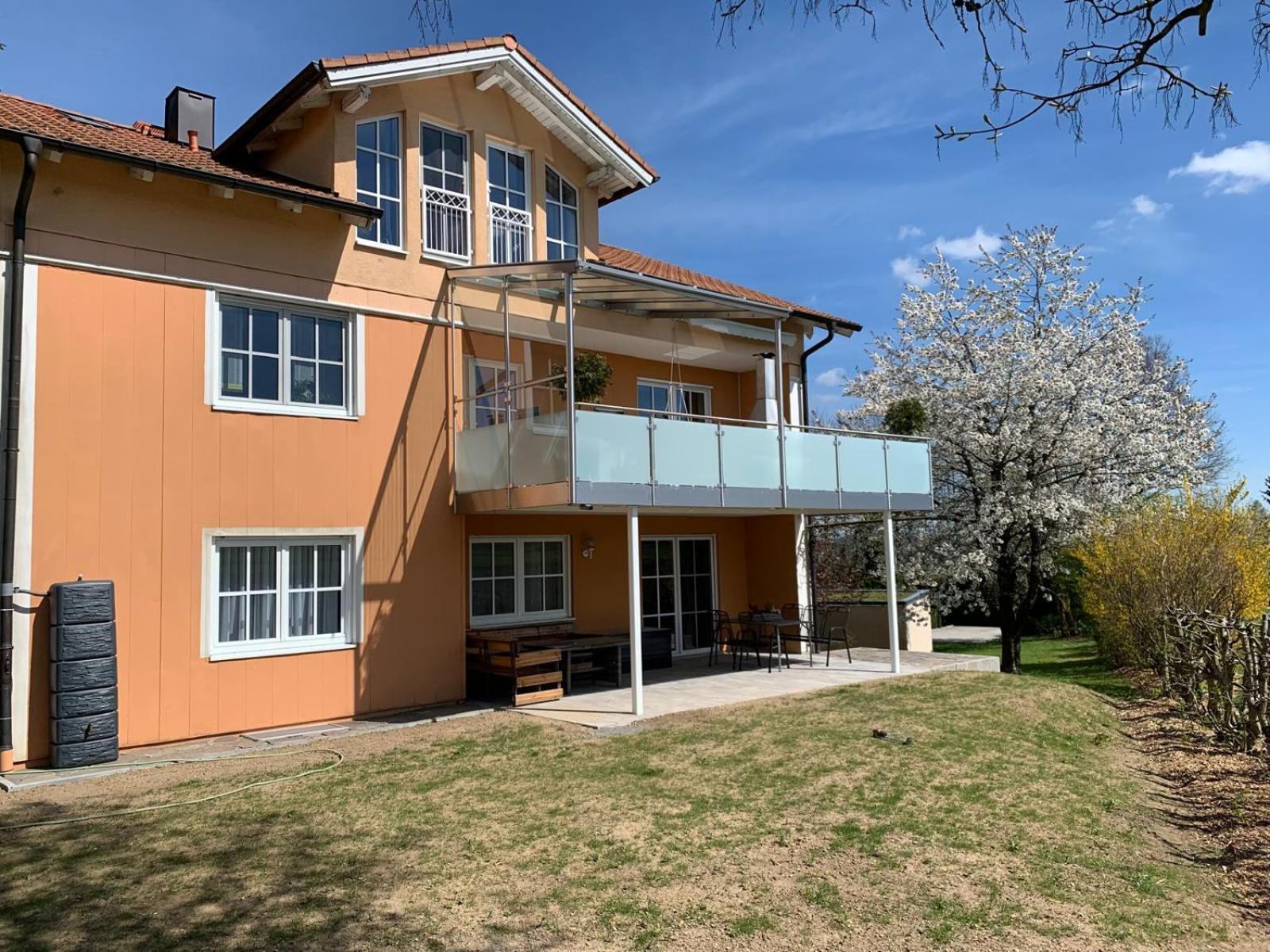 Apartment Aussergewoehnliche In Modernen Styl